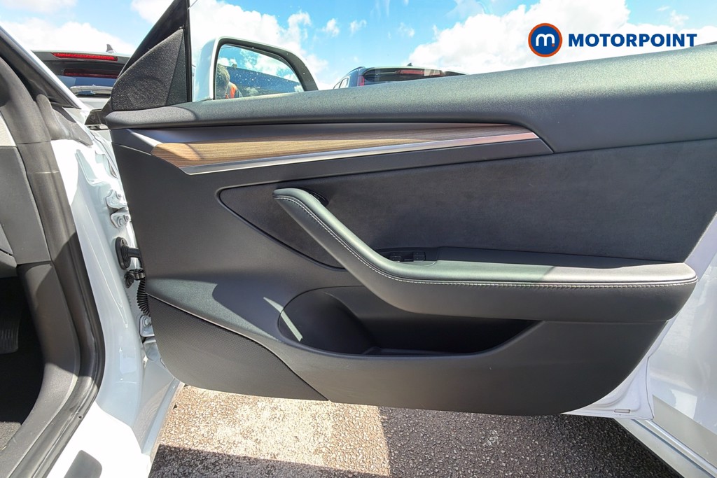 Tesla Model 3 Standard Plus Automatic Electric Saloon - Stock Number (1642133) - 19th supplementary image