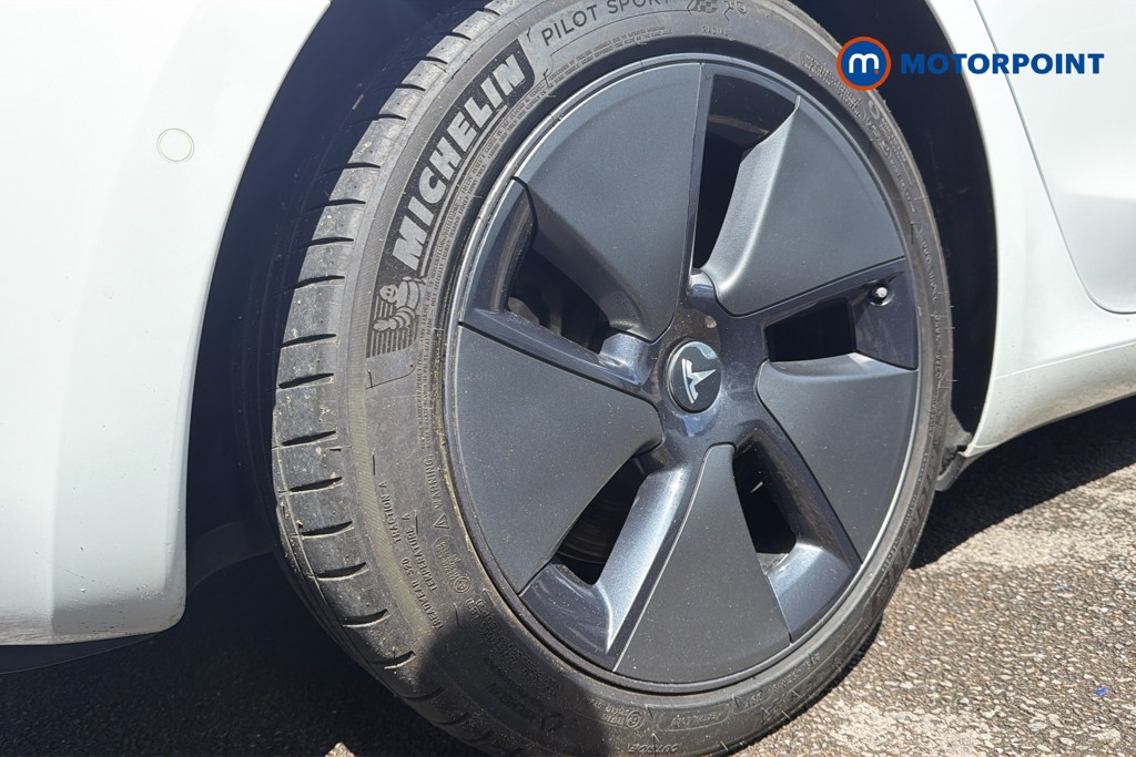 Tesla Model 3 Standard Plus Automatic Electric Saloon - Stock Number (1642133) - 49th supplementary image