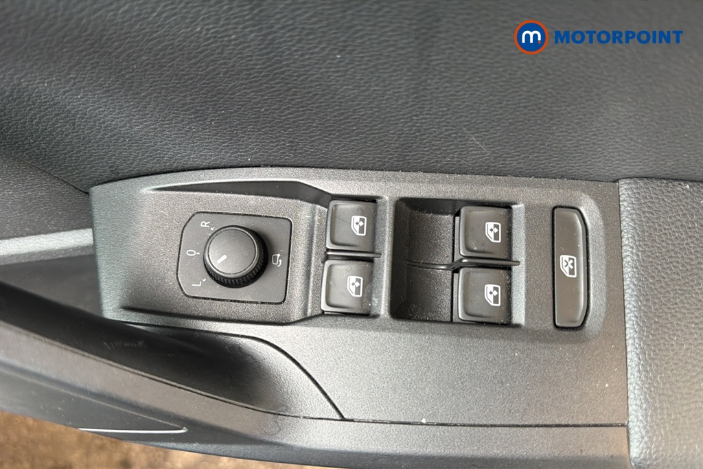Seat Arona Xcellence Lux Automatic Petrol SUV - Stock Number (1642315) - 19th supplementary image