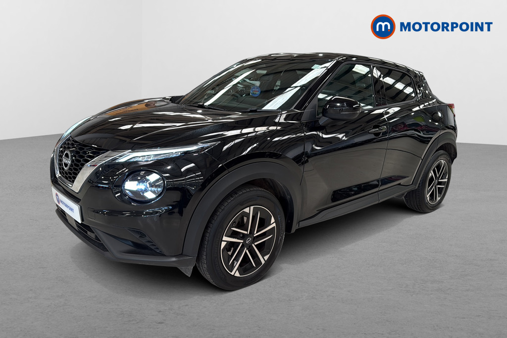 Nissan Juke N-Connecta Automatic Petrol SUV - Stock Number (1642423) - Passenger side front corner