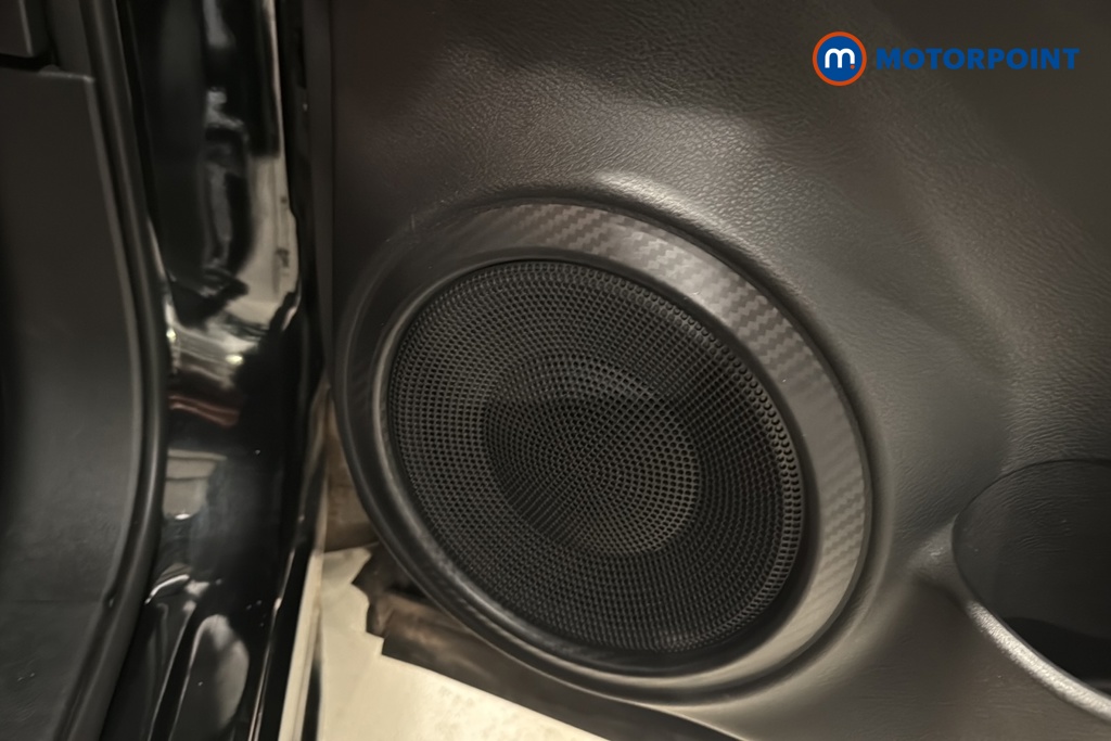 Nissan Juke N-Connecta Automatic Petrol SUV - Stock Number (1642423) - 21st supplementary image
