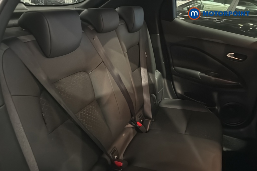 Nissan Juke N-Connecta Automatic Petrol SUV - Stock Number (1642423) - 25th supplementary image