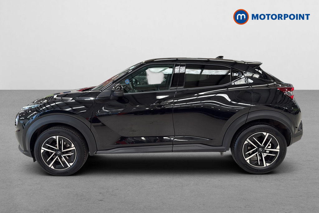 Nissan Juke N-Connecta Automatic Petrol SUV - Stock Number (1642423) - Drivers side