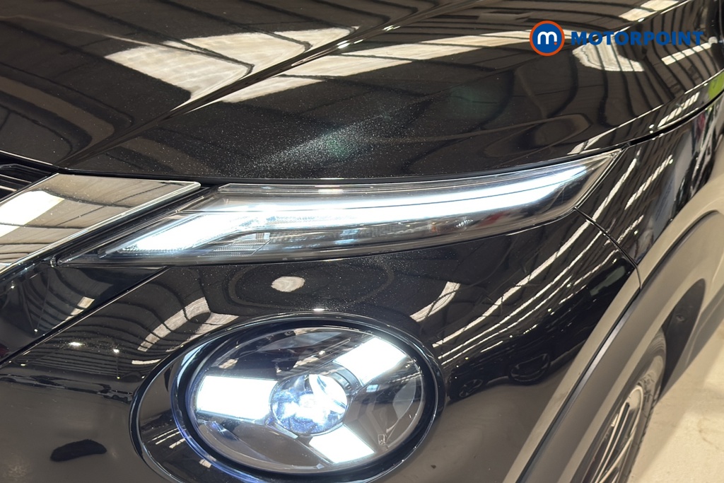 Nissan Juke N-Connecta Automatic Petrol SUV - Stock Number (1642423) - 42nd supplementary image
