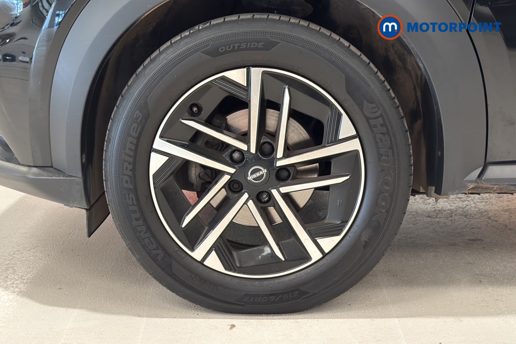 Nissan Juke N-Connecta Automatic Petrol SUV - Stock Number (1642423) - 44th supplementary image