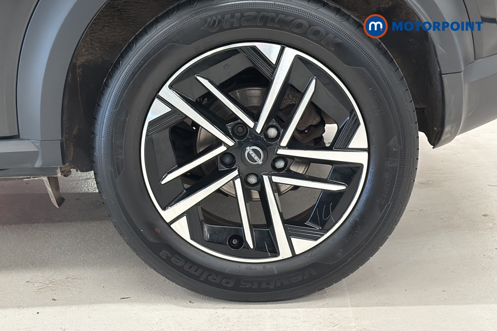 Nissan Juke N-Connecta Automatic Petrol SUV - Stock Number (1642423) - 45th supplementary image