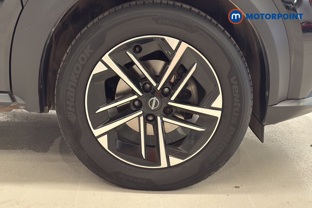 Nissan Juke N-Connecta Automatic Petrol SUV - Stock Number (1642423) - 47th supplementary image