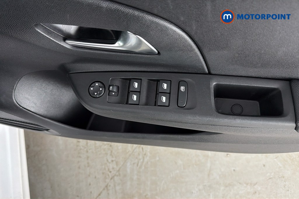 Vauxhall Corsa Design Manual Petrol Hatchback - Stock Number (1643418) - 20th supplementary image
