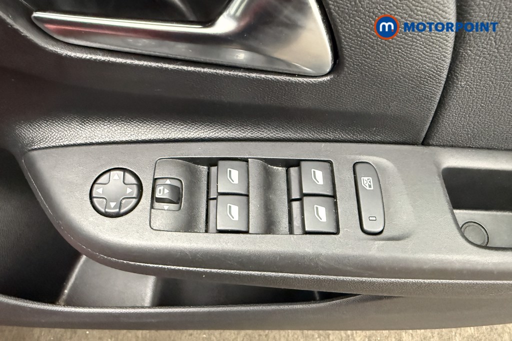Vauxhall Corsa GS Manual Petrol Hatchback - Stock Number (1643468) - 13th supplementary image