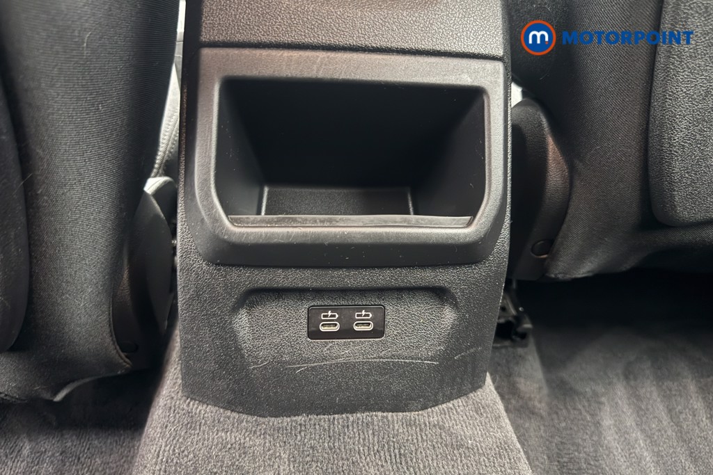 BMW 1 Series SE Automatic Petrol Hatchback - Stock Number (1643619) - 9th supplementary image