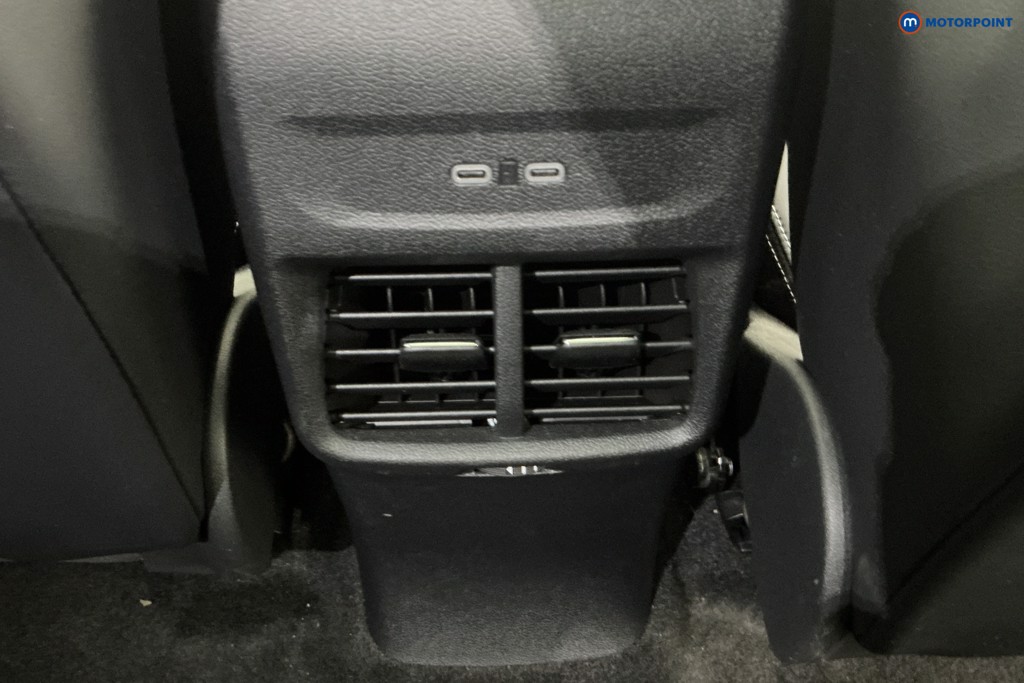 Ford Explorer Premium Automatic Electric SUV - Stock Number (1643679) - 10th supplementary image