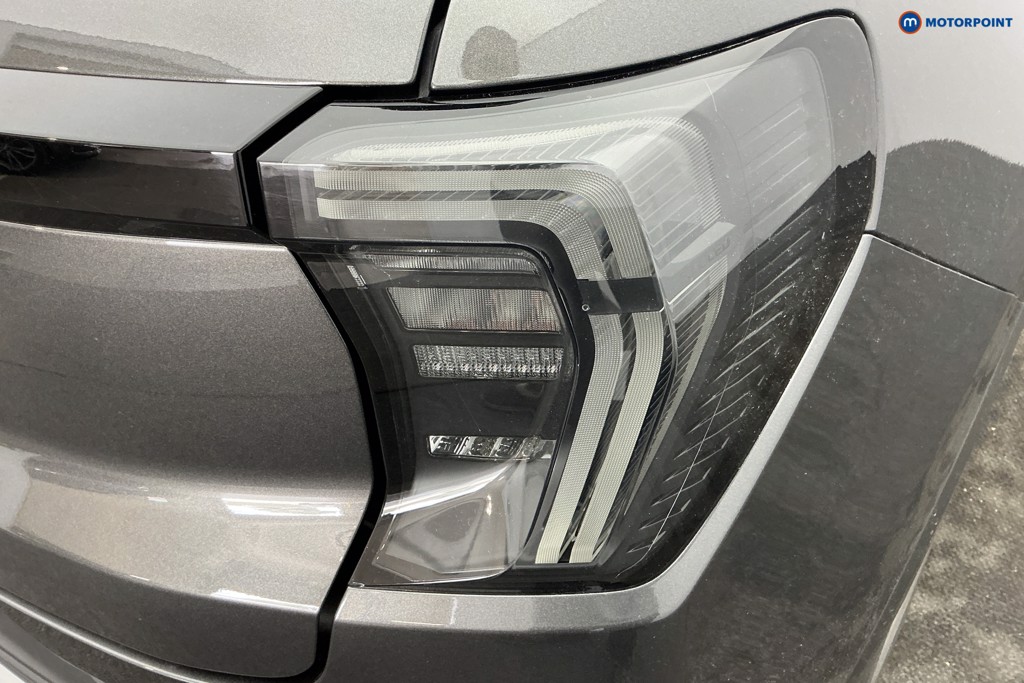 Ford Explorer Premium Automatic Electric SUV - Stock Number (1643679) - 26th supplementary image