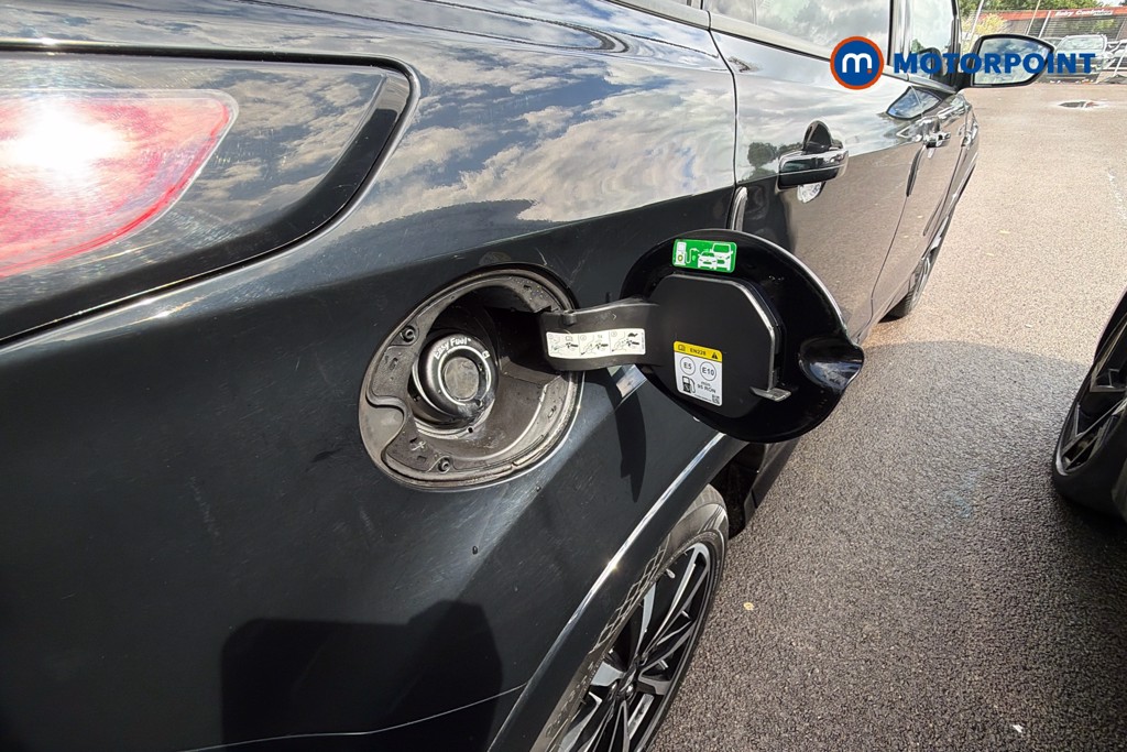 Ford Kuga St-Line Manual Petrol SUV - Stock Number (1643935) - 41st supplementary image