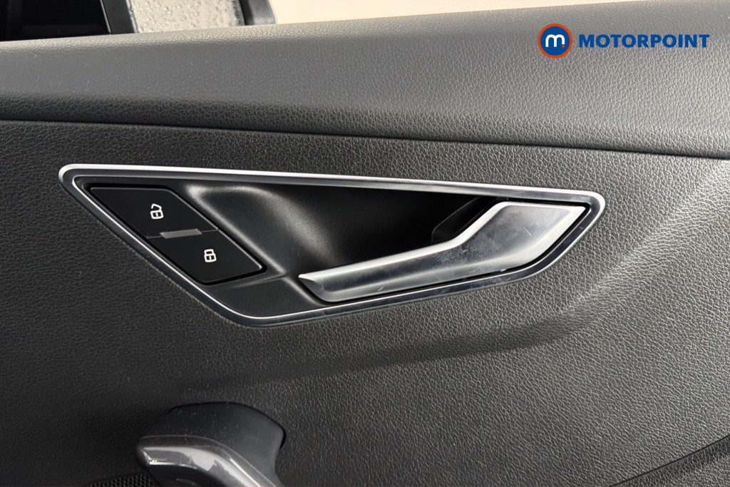 Audi Q2 Edition 1 Automatic Petrol SUV - Stock Number (1644104) - 42nd supplementary image