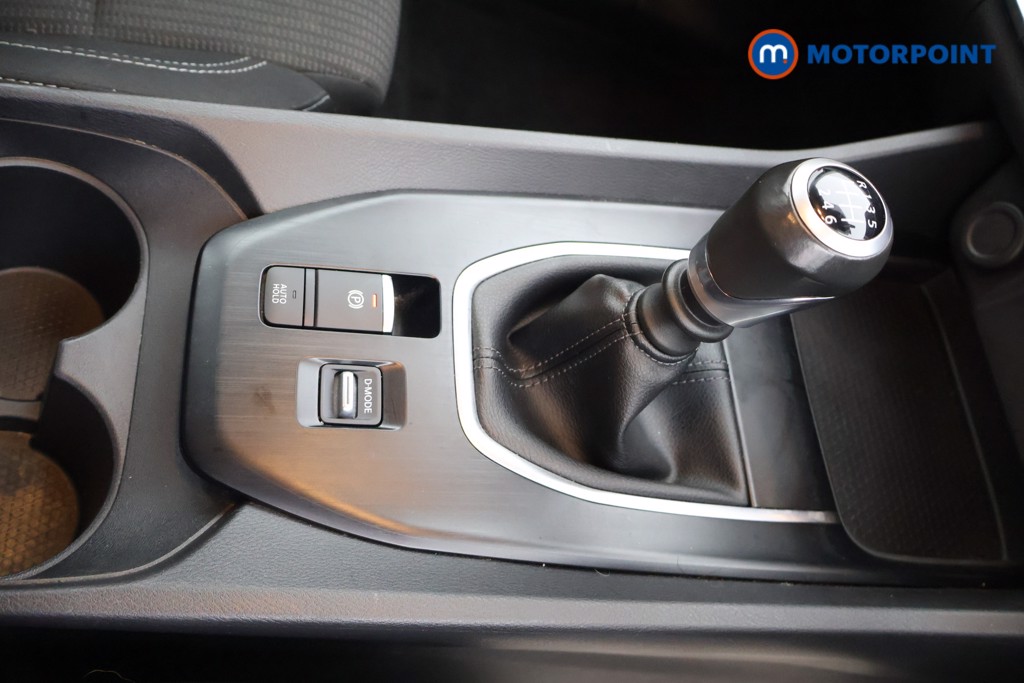 Nissan Qashqai Acenta Premium Manual Petrol SUV - Stock Number (1644598) - 7th supplementary image