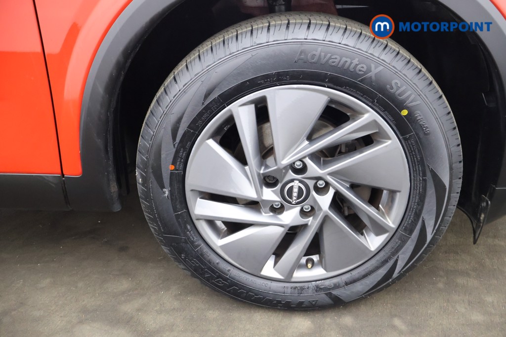 Nissan Qashqai Acenta Premium Manual Petrol SUV - Stock Number (1644598) - 14th supplementary image