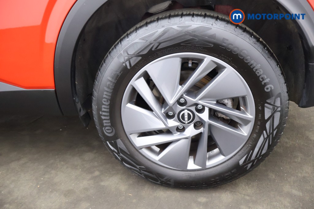 Nissan Qashqai Acenta Premium Manual Petrol SUV - Stock Number (1644598) - 16th supplementary image