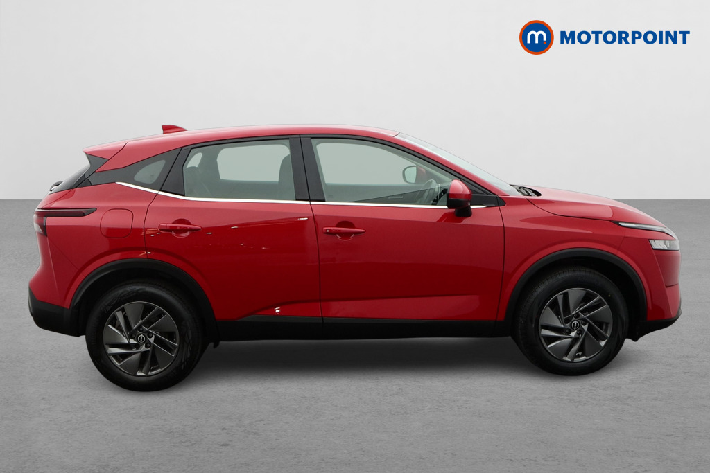 Nissan Qashqai Acenta Premium Manual Petrol SUV - Stock Number (1644598) - Drivers side