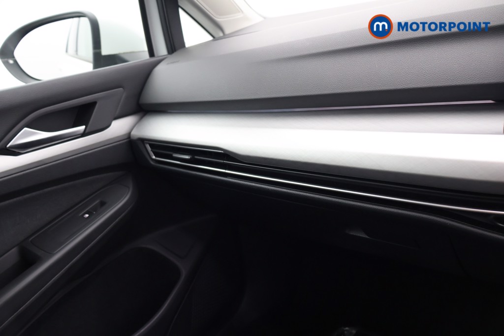 Volkswagen Golf Life Manual Petrol Hatchback - Stock Number (1645053) - 8th supplementary image