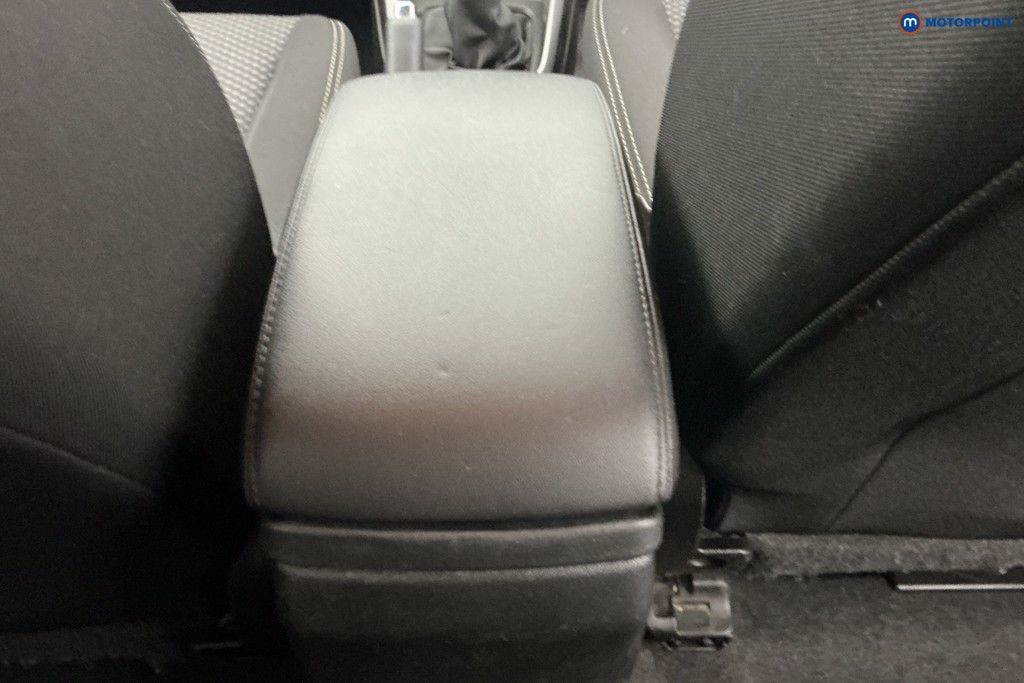 Suzuki Vitara Sz-T Manual Petrol SUV - Stock Number (1645425) - 10th supplementary image