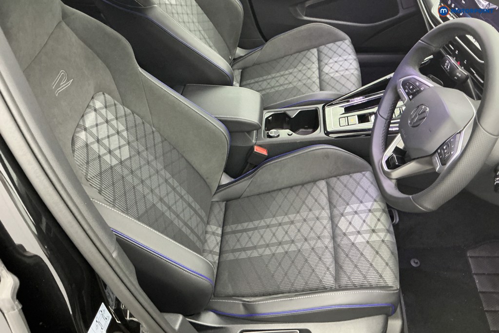 Volkswagen Golf Black Edition Automatic Petrol Hatchback - Stock Number (1645551) - 6th supplementary image