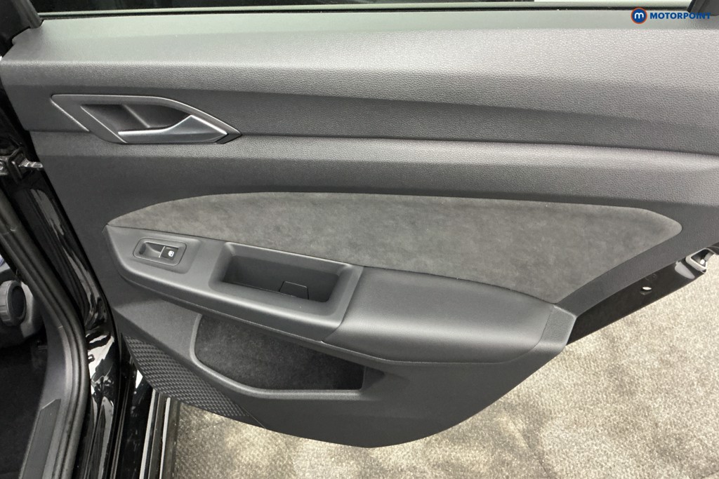 Volkswagen Golf Black Edition Automatic Petrol Hatchback - Stock Number (1645551) - 27th supplementary image