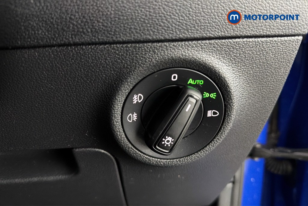 Skoda Karoq Se Technology Manual Petrol SUV - Stock Number (1645984) - 18th supplementary image