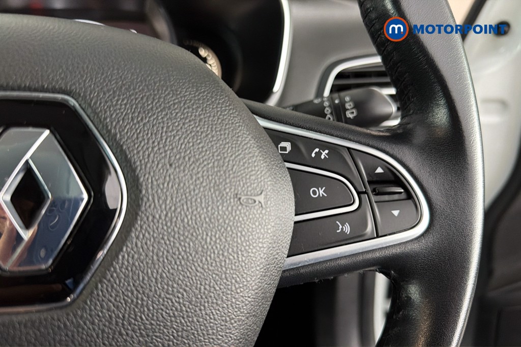 Renault Megane Dynamique S Nav Automatic Petrol Estate - Stock Number (1646037) - 4th supplementary image