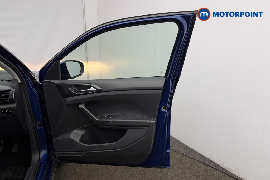 Volkswagen T-Cross Se Edition Manual Petrol SUV - Stock Number (1646104) - 19th supplementary image