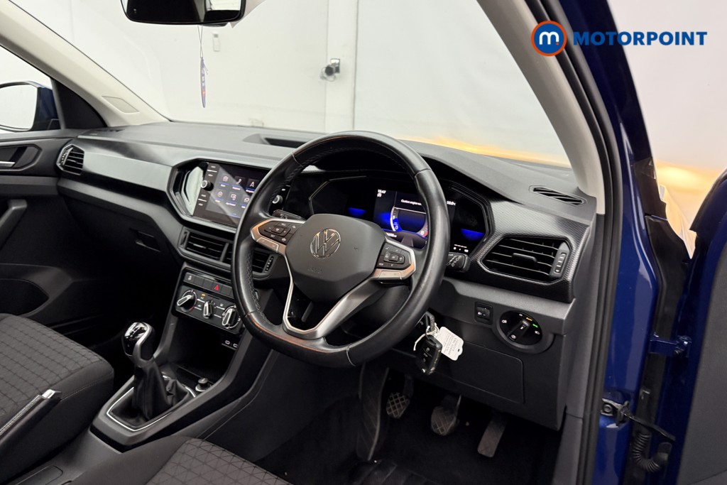 Volkswagen T-Cross Se Edition Manual Petrol SUV - Stock Number (1646104) - 21st supplementary image