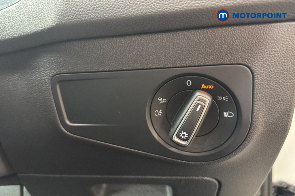 Volkswagen Tiguan R-Line Automatic Petrol SUV - Stock Number (1646128) - 11th supplementary image
