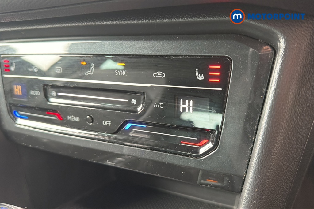 Volkswagen Tiguan R-Line Automatic Petrol SUV - Stock Number (1646128) - 12th supplementary image