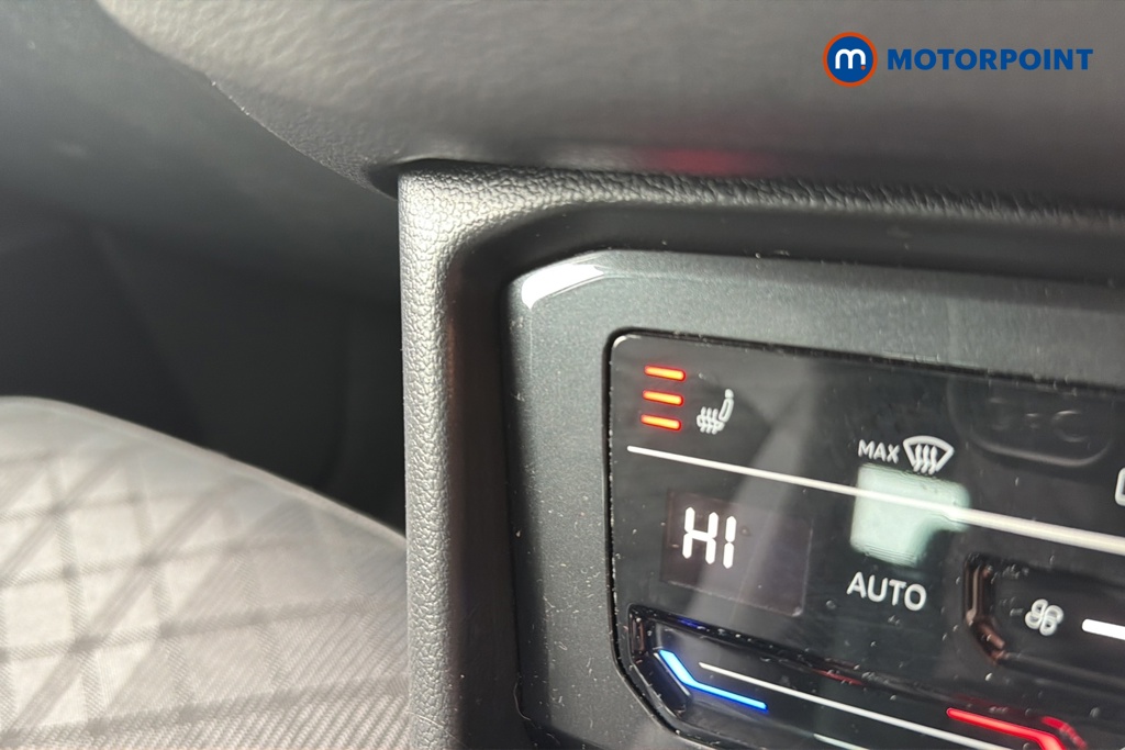 Volkswagen Tiguan R-Line Automatic Petrol SUV - Stock Number (1646128) - 14th supplementary image