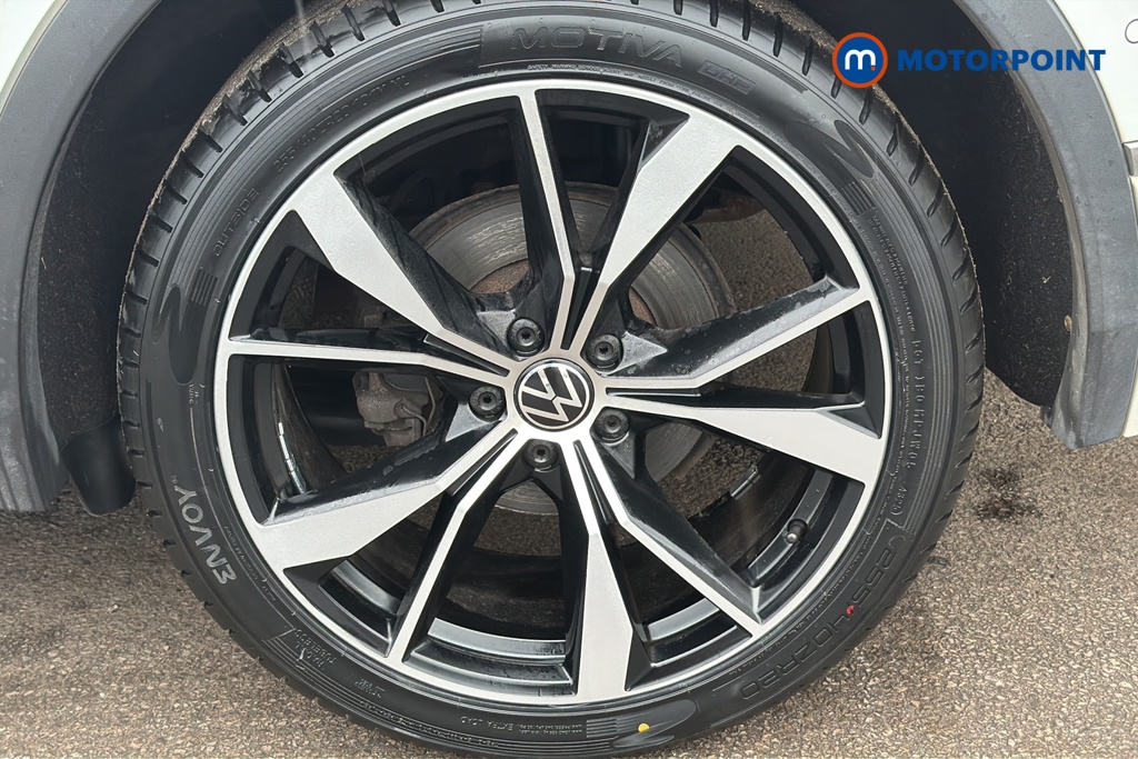 Volkswagen Tiguan R-Line Automatic Petrol SUV - Stock Number (1646128) - 45th supplementary image