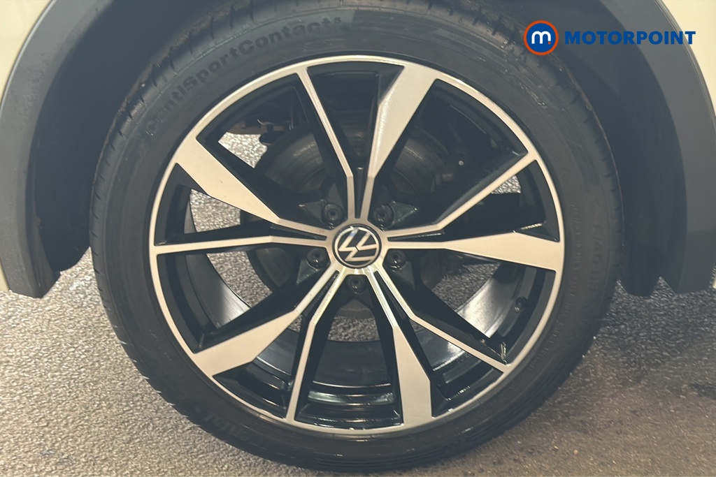 Volkswagen Tiguan R-Line Automatic Petrol SUV - Stock Number (1646128) - 46th supplementary image