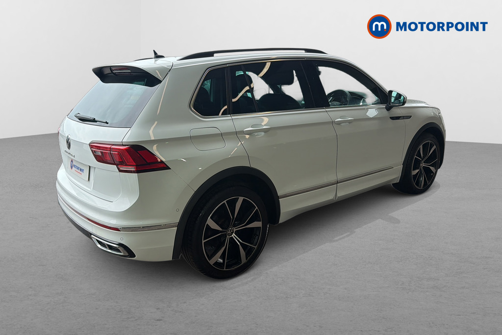 Volkswagen Tiguan R-Line Automatic Petrol SUV - Stock Number (1646128) - Passenger side rear corner