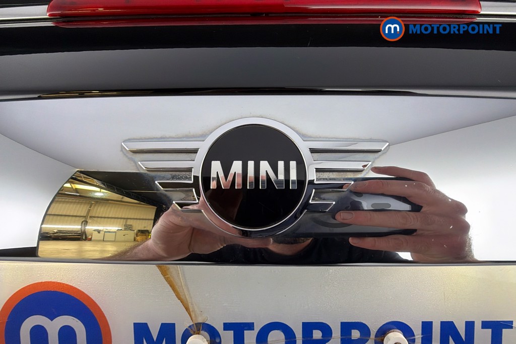 Mini Convertible Cooper S Exclusive Automatic Petrol Convertible - Stock Number (1646315) - 37th supplementary image