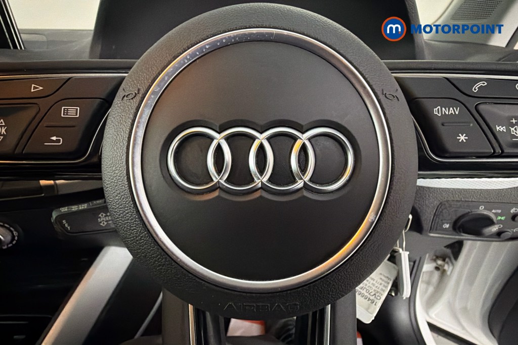 Audi Q2 Technik Manual Petrol SUV - Stock Number (1646668) - 5th supplementary image