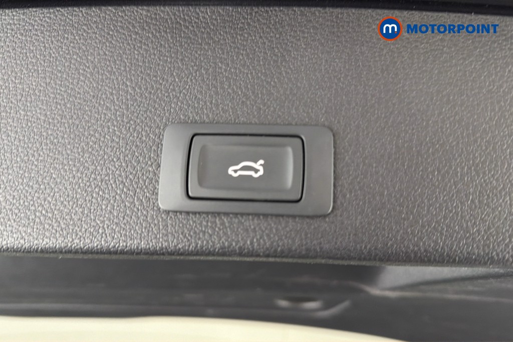 Audi Q2 S Line Manual Petrol SUV - Stock Number (1646721) - 35th supplementary image
