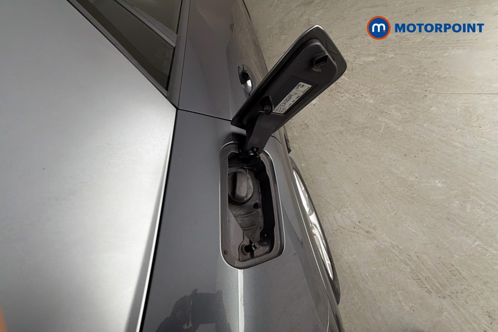 Audi Q2 S Line Manual Petrol SUV - Stock Number (1646721) - 41st supplementary image