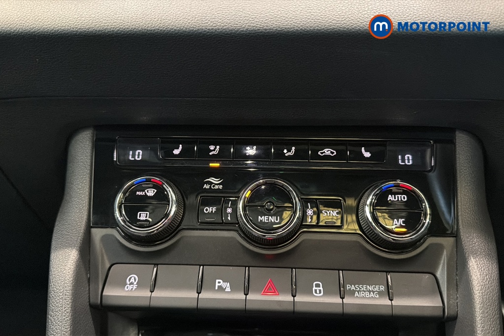 Skoda Karoq Sport Line Automatic Petrol SUV - Stock Number (1646951) - 12th supplementary image