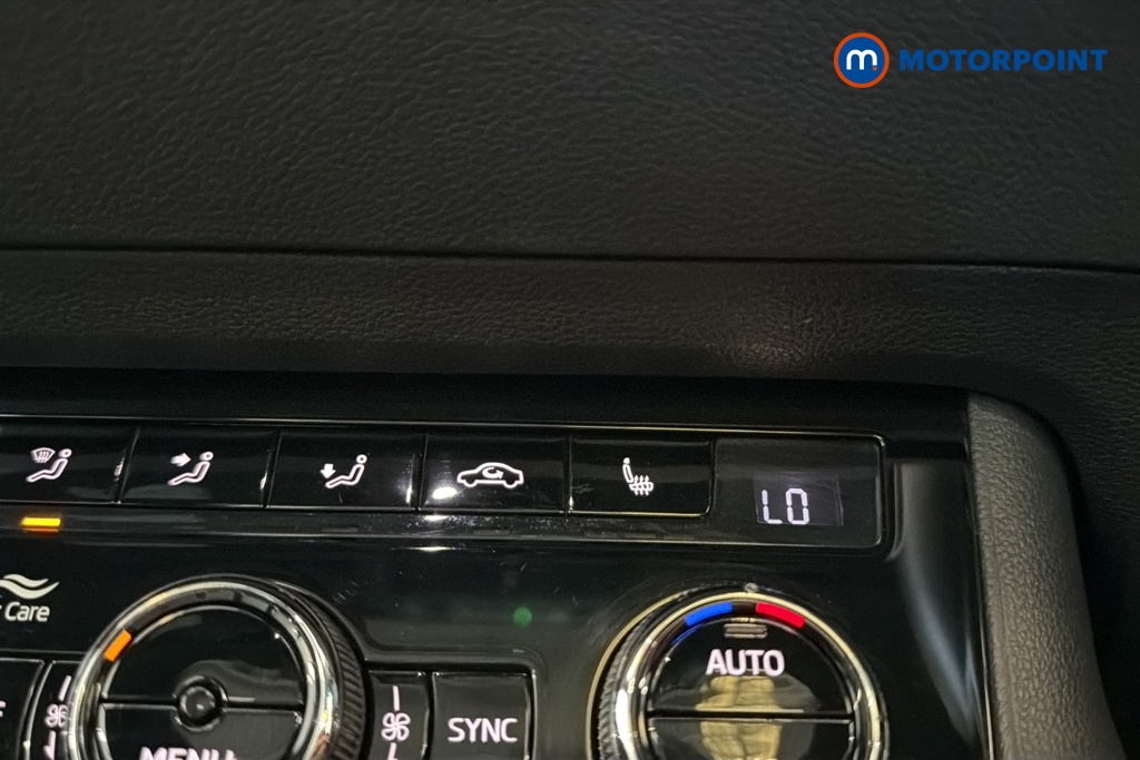 Skoda Karoq Sport Line Automatic Petrol SUV - Stock Number (1646951) - 14th supplementary image