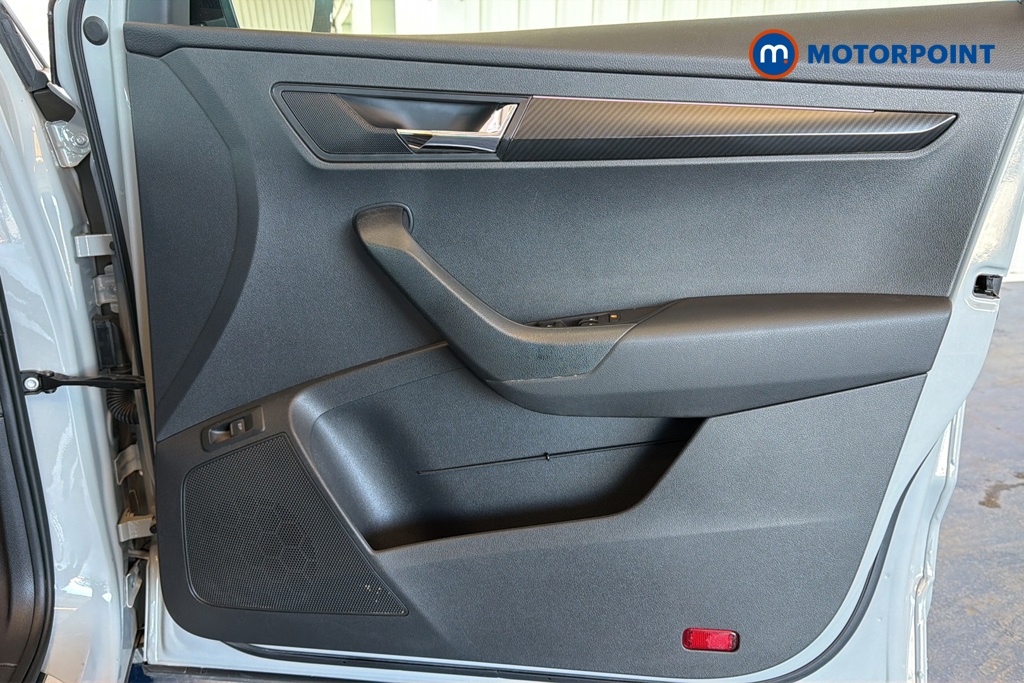 Skoda Karoq Sport Line Automatic Petrol SUV - Stock Number (1646951) - 18th supplementary image