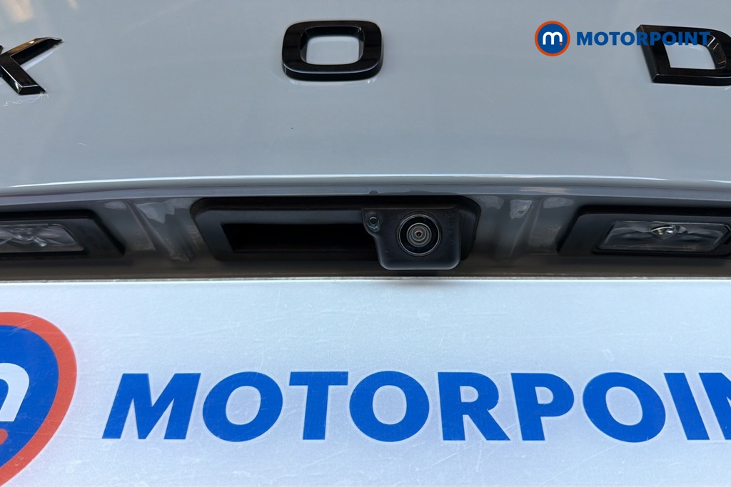 Skoda Karoq Sport Line Automatic Petrol SUV - Stock Number (1646951) - 37th supplementary image