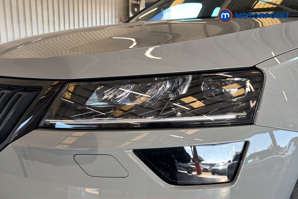 Skoda Karoq Sport Line Automatic Petrol SUV - Stock Number (1646951) - 42nd supplementary image