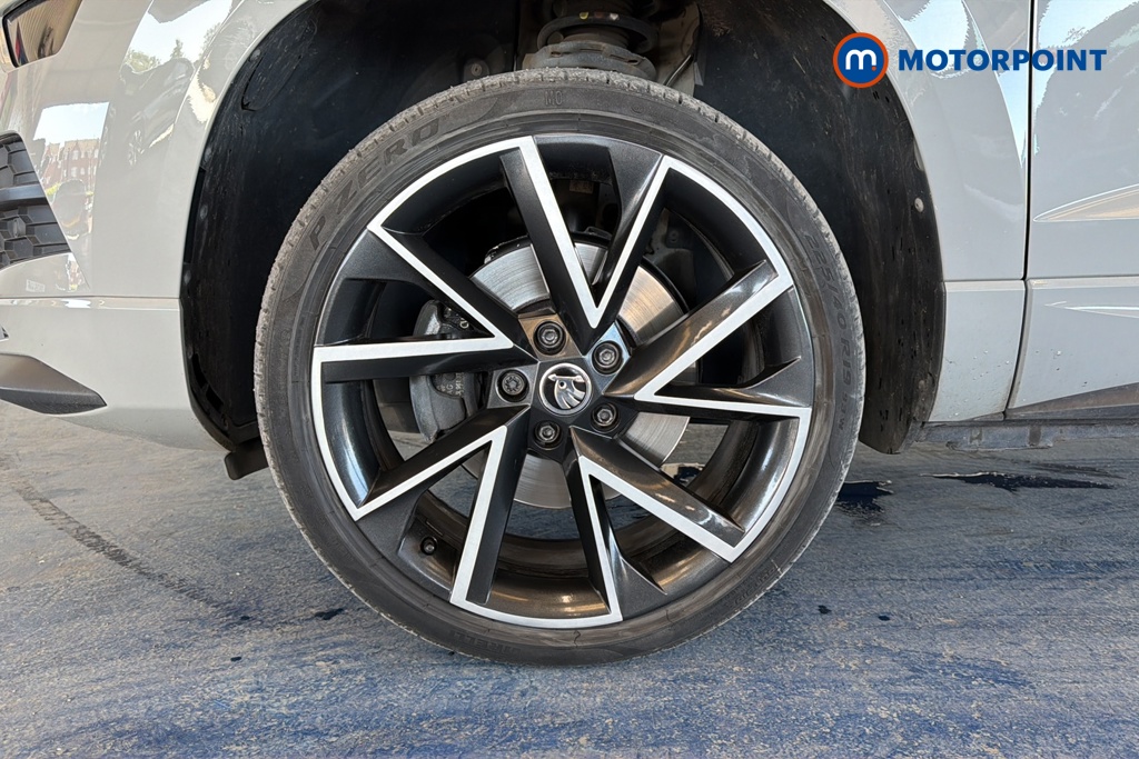 Skoda Karoq Sport Line Automatic Petrol SUV - Stock Number (1646951) - 44th supplementary image