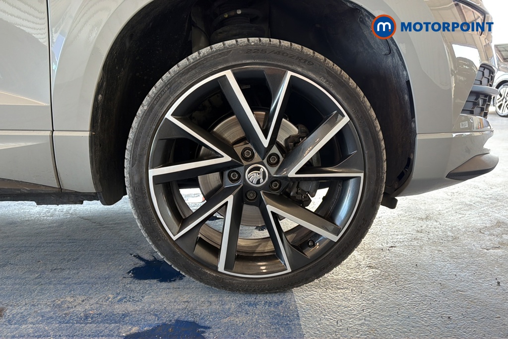 Skoda Karoq Sport Line Automatic Petrol SUV - Stock Number (1646951) - 47th supplementary image
