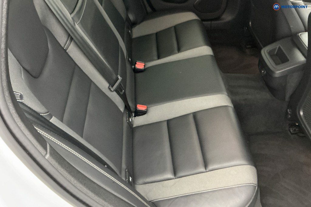 Volvo V60 R Design Automatic Petrol Estate - Stock Number (1647106) - 4th supplementary image