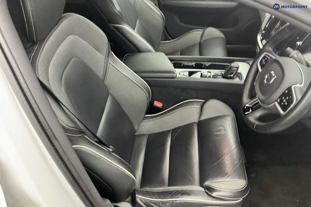 Volvo V60 R Design Automatic Petrol Estate - Stock Number (1647106) - 5th supplementary image