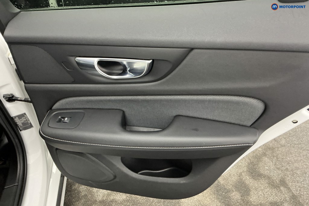 Volvo V60 R Design Automatic Petrol Estate - Stock Number (1647106) - 24th supplementary image